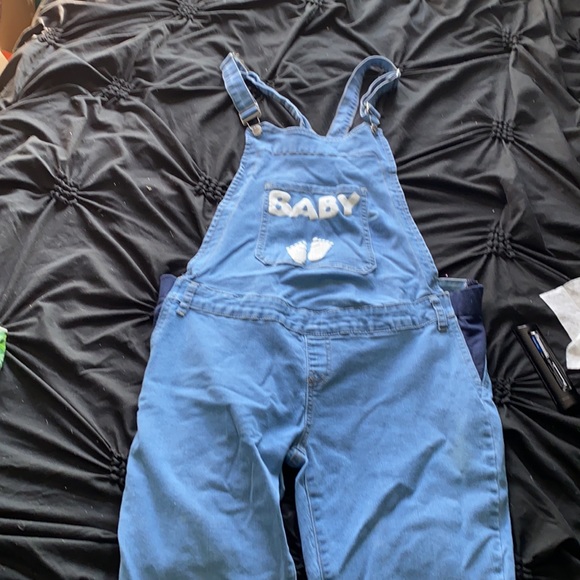 Maturity Overalls - Picture 2 of 4